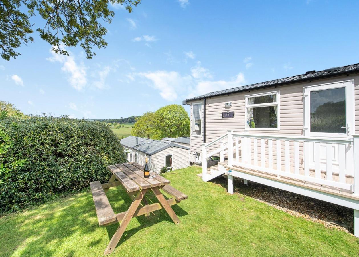 Newlands Park Charmouth Exterior photo